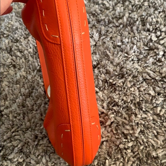 Escada gorgeous orange bag. - Picture 4 of 8